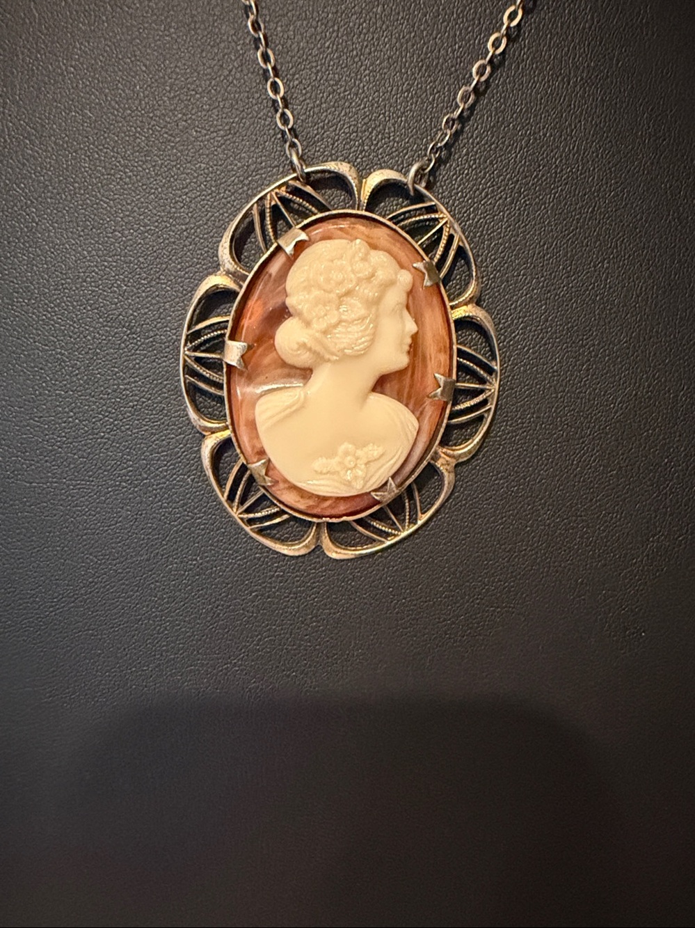 Vintage Sterling Silver Carved Cameo Pendant Necklace 18” Ornate Filigree - Picture 6 of 9